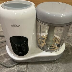 Bear White and Gray Baby Food Processor